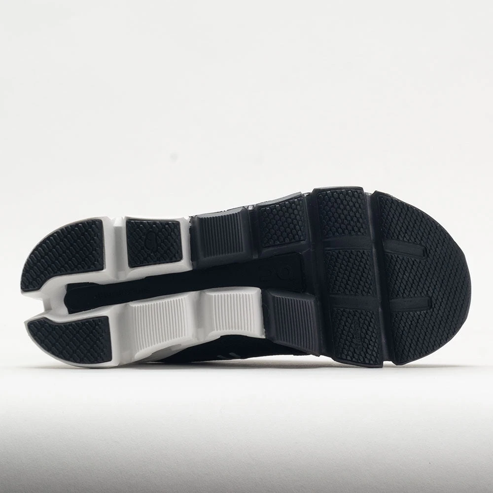 On Running On Cloudflyer 4 Women's Black/White 6 On Running On Cloudflyer 4 Women's Black/White - Image 4