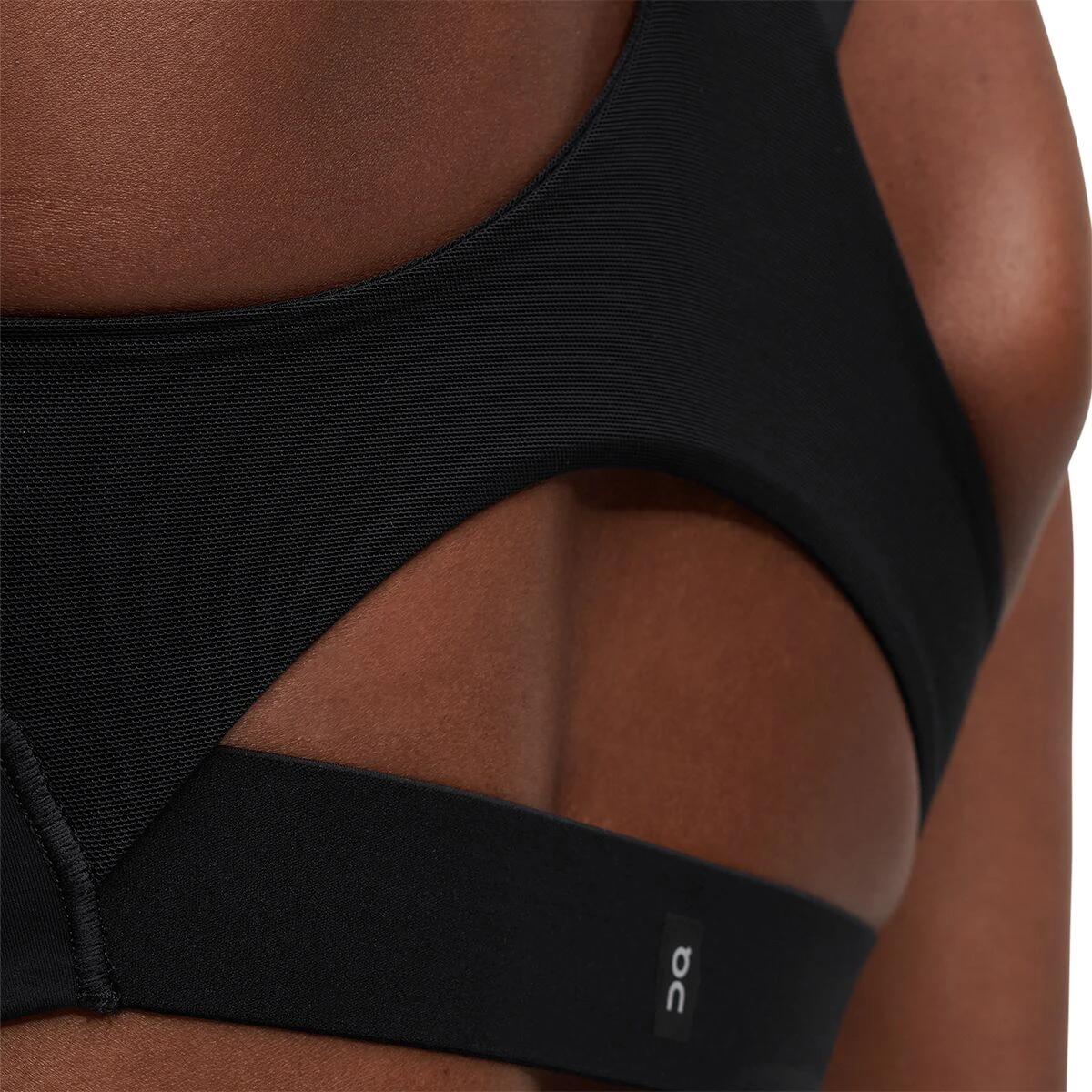 On Running Performance Sports Bra - Women's 7 On Running Performance Sports Bra - Women's - Image 5