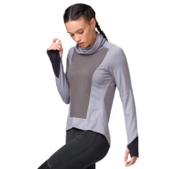 On Running On Weather Shirt Women - Fossil & Rock