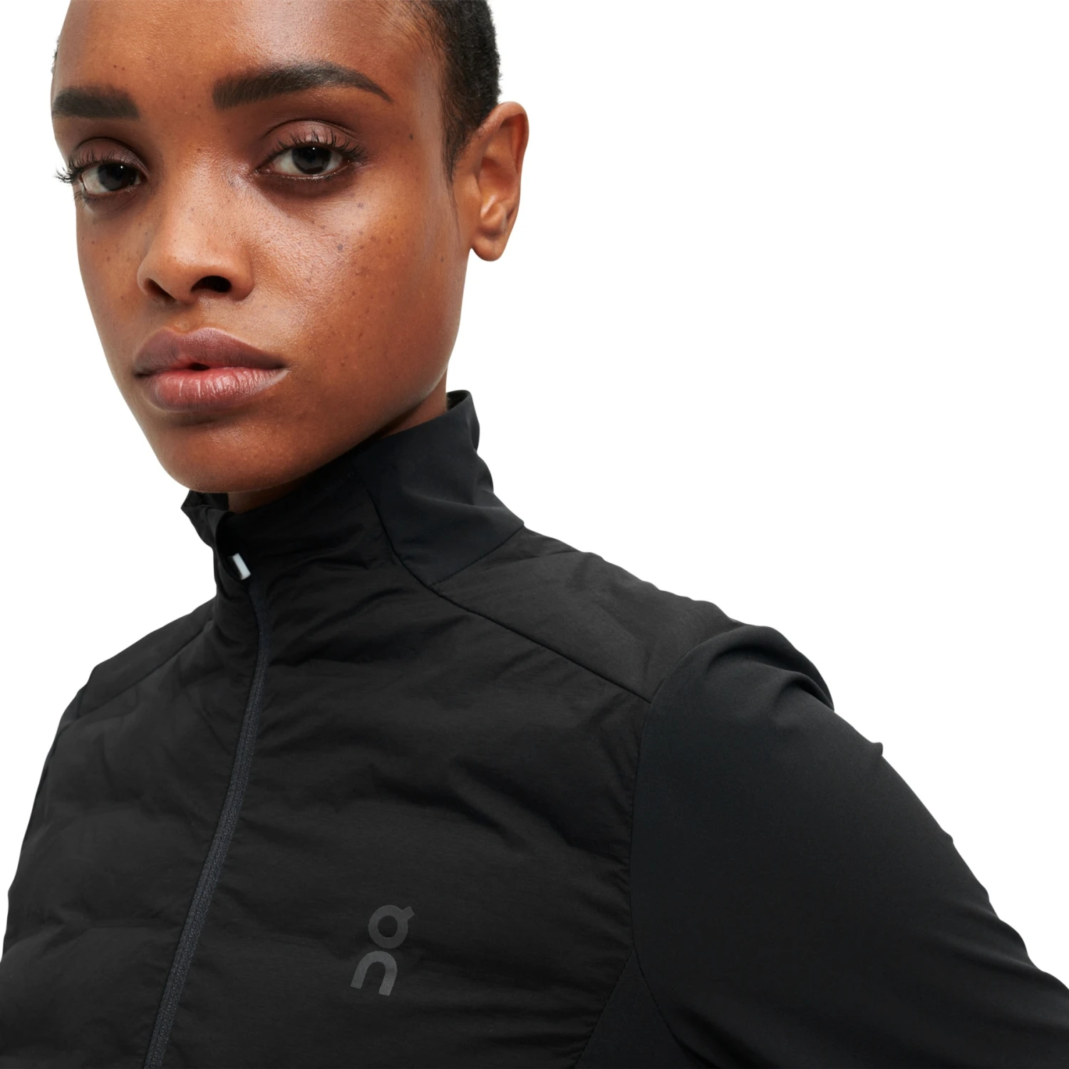 On Running On Climate Jacket Women - Black 4 On Running On Climate Jacket Women - Black - Image 2