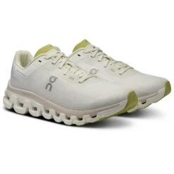 On Running On Cloudflow 4 Women Running Shoe - White & Sand