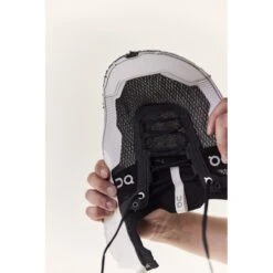 On Running On Cloudultra 2 PO Women Trailrunning Shoe - Black & White -On Running Sales Store on cloudultra 2 po women trailrunning shoe black white 4 1521861 1