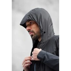 On Running On Insulator Jacket - Black & Navy -On Running Sales Store on insulator jacket black navy 12 949980