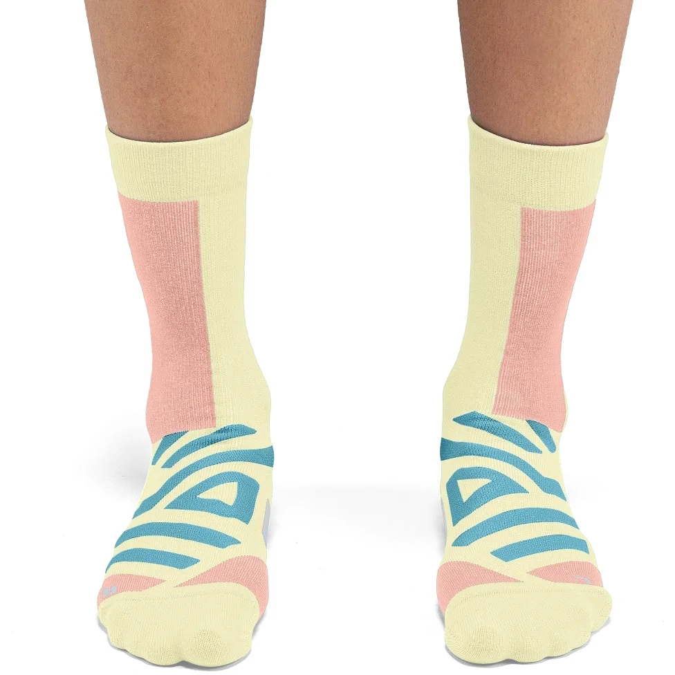 On Running On Performance High Sock Women - Hay & Rose 4 On Running On Performance High Sock Women - Hay & Rose - Image 2