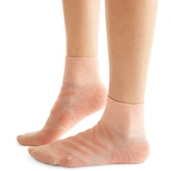 On Running On Performance Mid Sock Women - Rose & Flamingo 8 On Running On Performance Mid Sock Women - Rose & Flamingo -On Running Sales Store on performance mid sock women rose flamingo 2 1531782