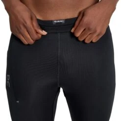 On Running On Performance Tights - Black 12 On Running On Performance Tights - Black -On Running Sales Store on performance tights black 4 1430763