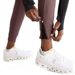 On Running Pants Women - Grape & Black 14 On Running Pants Women - Grape & Black -On Running Sales Store on running pants women grape black 7 1568911