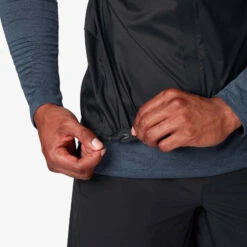 On Running On Weather Vest - Black -On Running Sales Store on running weather vest black 09 858833