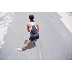 On Running On Tank-T Women Running Shirt - Glacier & Black 17 On Running On Tank-T Women Running Shirt - Glacier & Black -On Running Sales Store on tank t women running shirt glacier black 8 948796