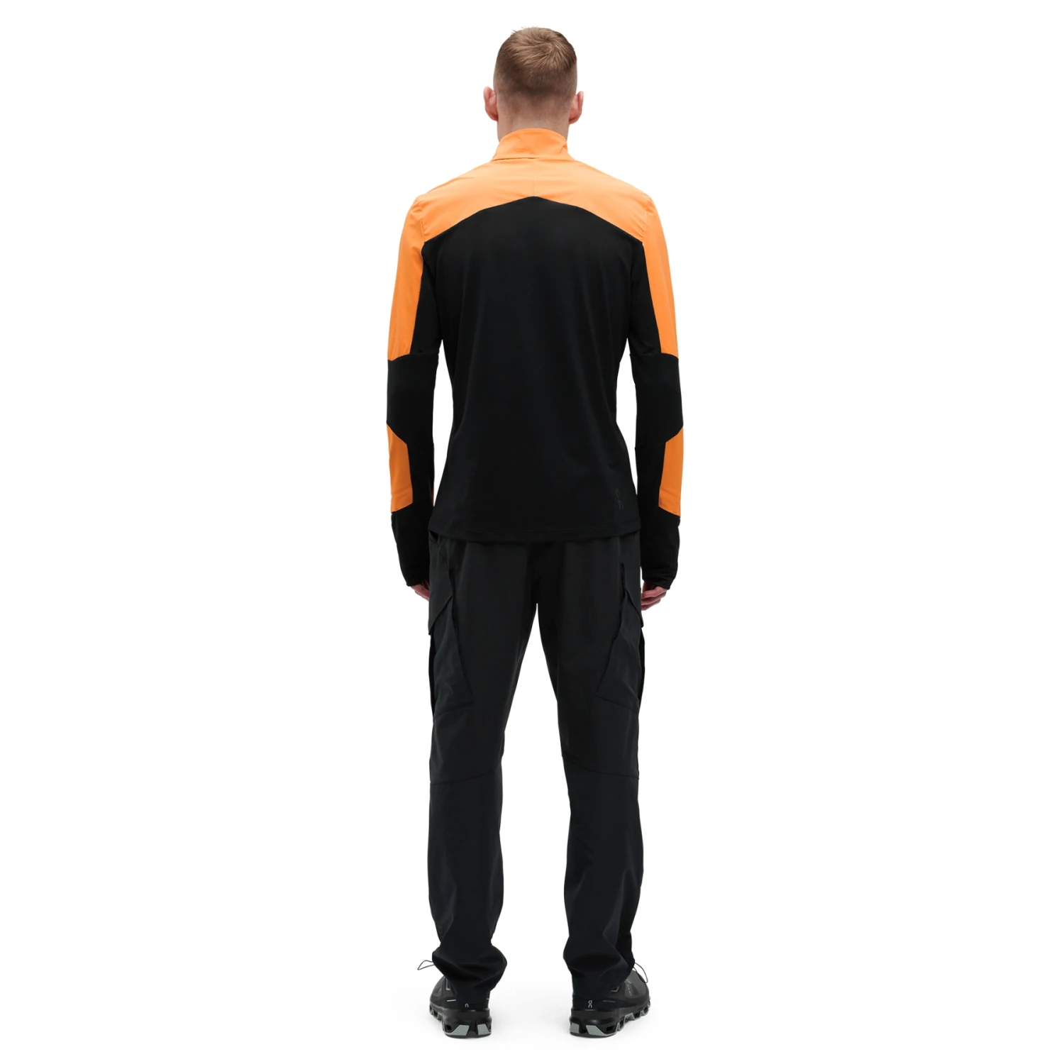 On Running On Trail Breaker Long Sleeve Running Shirt - Mango & Black 5 On Running On Trail Breaker Long Sleeve Running Shirt - Mango & Black - Image 3