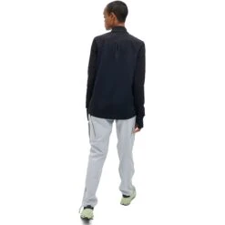On Running On Trail Breaker Women Long Sleeve Running Shirt - Black -On Running Sales Store on trail breaker women long sleeve running shirt black 4 1154355