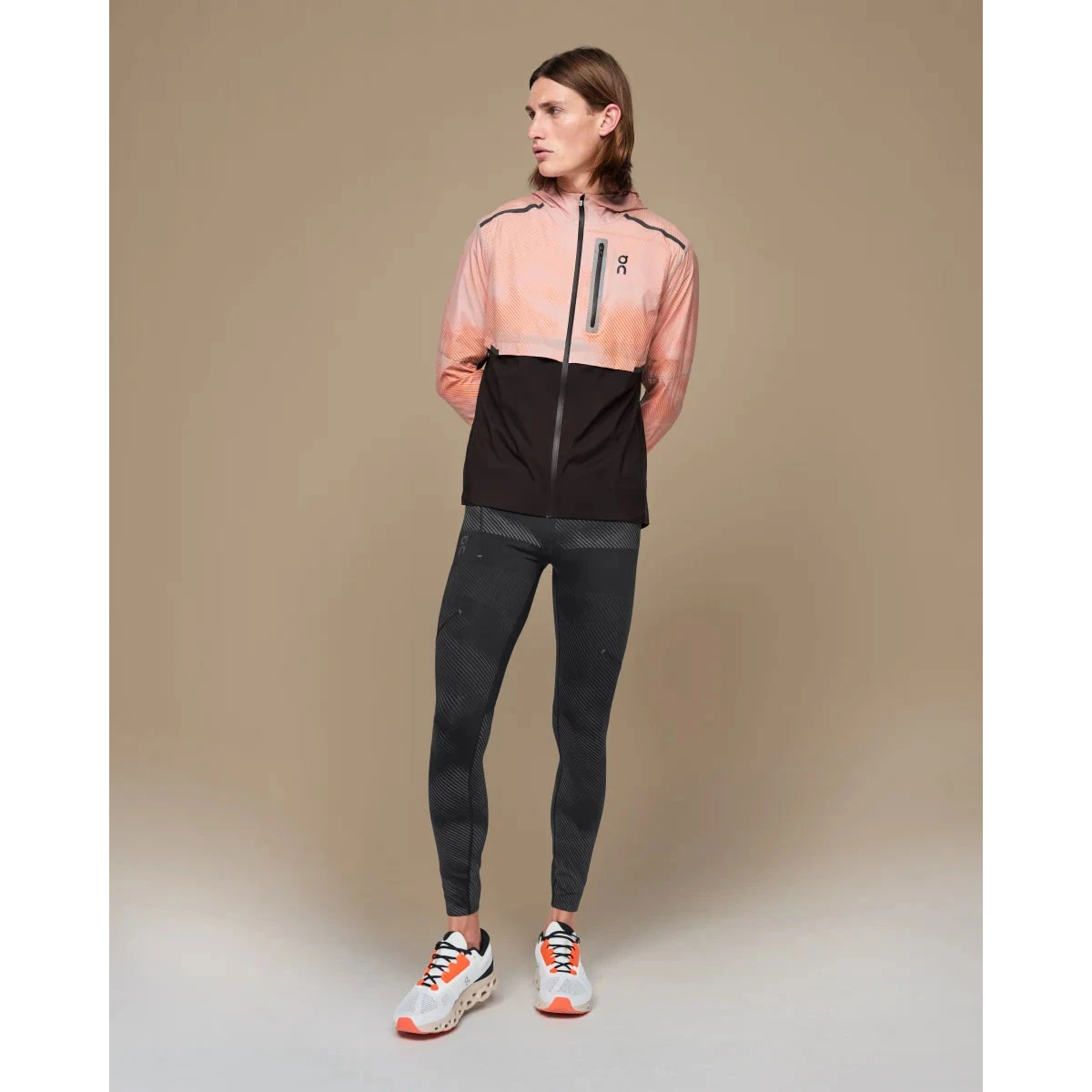 On Running On Weather Jacket Lumos - Woodrose & Black 4 On Running On Weather Jacket Lumos - Woodrose & Black - Image 2